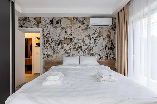 Zum Verkauf steht eine großzügige und luxuriös eingerichtete Drei-Zimmer-Wohnung im Sunny Side Komplex — photo 21